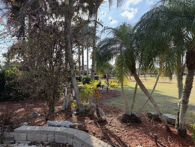 Huge lot in the MCRSLW Resort that backs to golf course. Mature - photo 5