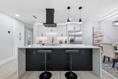 Stunningly Remodeled 4BD/2BA Home in Heart of St. Pete! Coming - photo 8