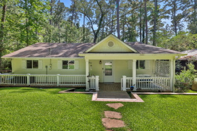 Waterfront 4 Bedroom Getaway Home - Lake Home For Sale in Coldspring, Texas