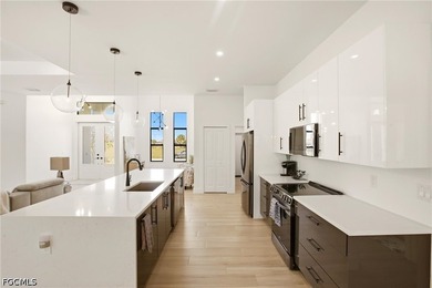 Experience modern Florida living in this beautifully designed - photo 11