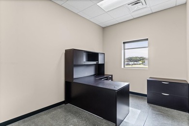 Premium commercial land and building with outstanding traffic - photo 13