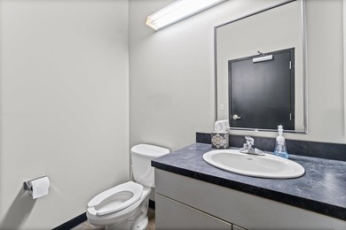Premium commercial land and building with outstanding traffic - photo 18