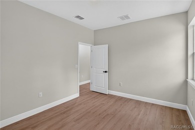 One or more photo(s) has been virtually staged. Welcome to this - photo 27
