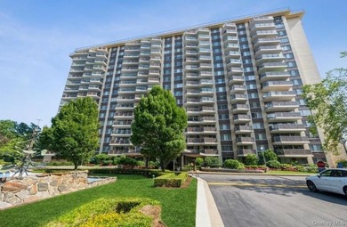 WELCOME TO TOWERS AT WATERS EDGE PENTHOUSE,WHERE LUXURY MEETS - photo 1