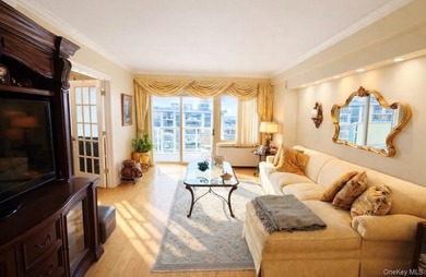 WELCOME TO TOWERS AT WATERS EDGE PENTHOUSE,WHERE LUXURY MEETS - photo 5