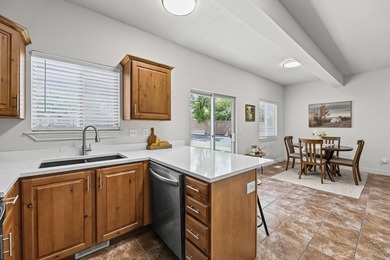 Welcome to this beautifully updated 3-bedroom, 2.5-bathroom home - photo 4