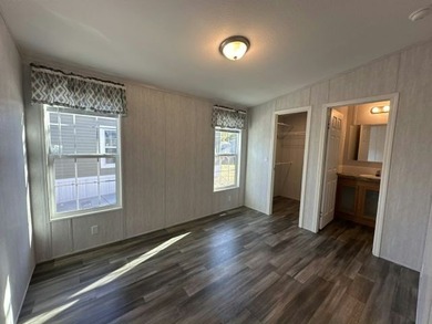 Buy your next home in Riverside, a well maintained - photo 6