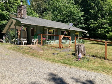 Dorena Reservoir Home For Sale in Cottagegrove Oregon