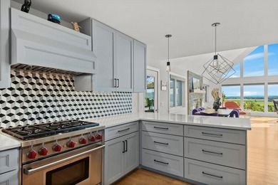 Perched high atop a ridge with breathtaking views that stretch - photo 12