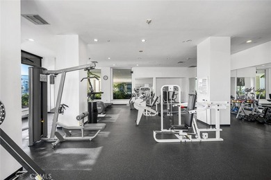 It's not too often that a downtown condo offers the satiating - photo 24