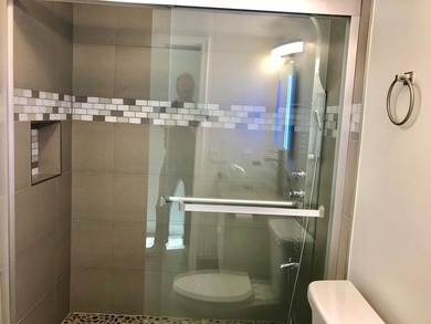 $20,000 REDUCTION FOR QUICK SALE. FIRM PRICE. THIS UNIT IS - photo 9