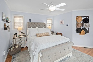 Set on a quiet street just five blocks from the beach, this 3 - photo 30