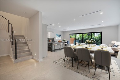 Discover this one-of-a-kind 5-bedroom, 5.5-bath modern townhome - photo 3