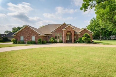 TRADITIONAL ELEGANCE ON NUTCRACKER GOLF COURSE in Pecan - Lake Home For Sale in Granbury, Texas