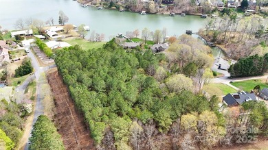 (private lake, pond, creek) Lot For Sale in Hickory North Carolina