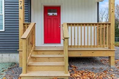 Thoughtfully designed with simple living in mind, this 3 bedroom - photo 2