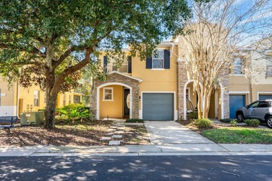 (private lake, pond, coastal) Townhome/Townhouse For Sale in Oviedo Florida