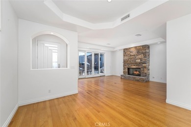 119 Opal Ave is nestled in the heart of beautiful Balboa Island - photo 12