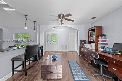 Your peaceful Port St. Lucie retreat. This 3-bedroom, 2-bath - photo 13