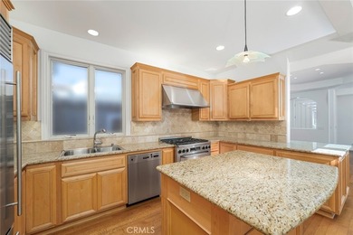 119 Opal Ave is nestled in the heart of beautiful Balboa Island - photo 17
