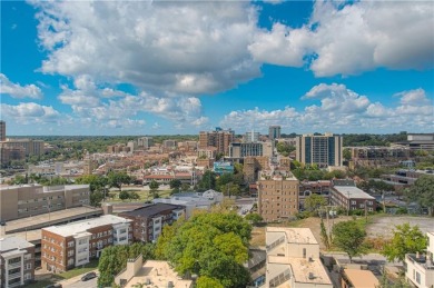 WOW! What a deal!!! Appx 1100 square foot, 2 bedroom, 2 full