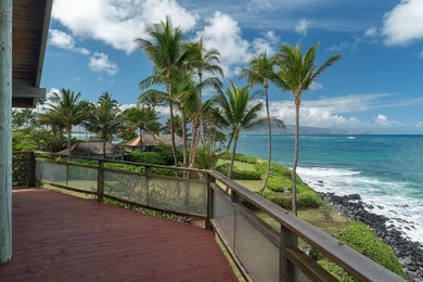 Oceanfront home and cottage in a highly desirable private and - photo 11