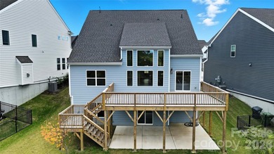 Live the Lake Life Every Day! This stunning waterfront home on - photo 2
