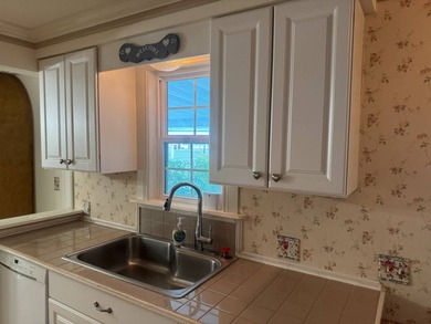 Exquisite Coastal Luxury in Colony Cove - A Truly One-of-a-Kind - photo 15