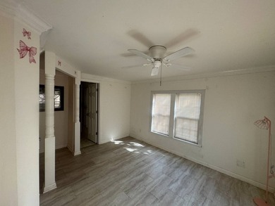 Exquisite Coastal Luxury in Colony Cove - A Truly One-of-a-Kind - photo 36