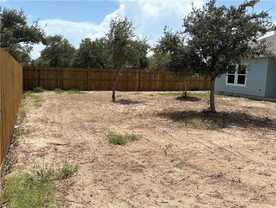 This is a great house in a very quiet neighborhood. It is very - photo 4