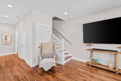 Sought-After Corner Unit in the Heart of Destin - Just Minutes - photo 15
