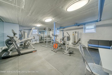 This renovated move in ready 2 bedroom, 2 bath is one of the - photo 19