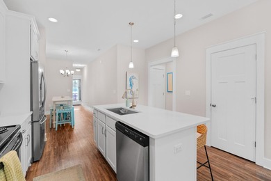 Sought-After Corner Unit in the Heart of Destin - Just Minutes - photo 21