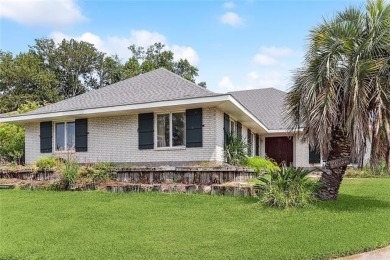 Lake Home For Sale in New Orleans, Louisiana