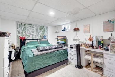 3 Bedroom Ranch In Desirable North Babylon Area! Offering: - photo 18
