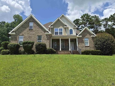 Welcome to 224 Carsons Walk. This home is perfectly tucked away - photo 1