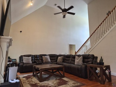 Welcome to 224 Carsons Walk. This home is perfectly tucked away - photo 5