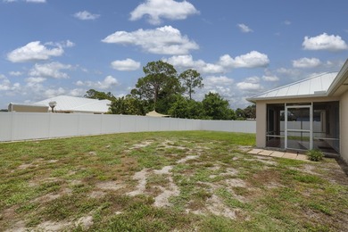 Welcome to this beautifully maintained 3 bedroom, 2 bathroom - photo 32