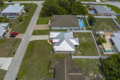 Welcome to this beautifully maintained 3 bedroom, 2 bathroom - photo 38