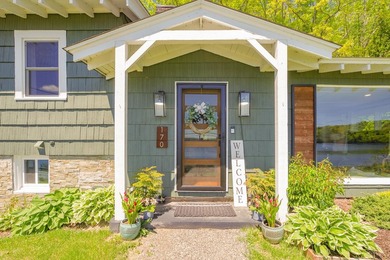 Captivating views and comfortable contemporary living could be - photo 7