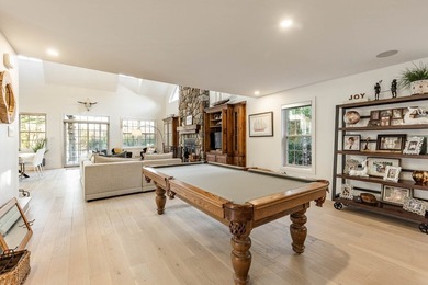 Charming Country House-style residence nestled along Lake - photo 11