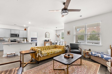 Built in 2022 and thoughtfully designed for today's lifestyle - photo 15