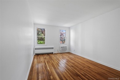 This Newly renovated 2 bedroom, 1 bathroom Co-op Garden - photo 15
