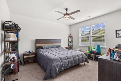Built in 2022 and thoughtfully designed for today's lifestyle - photo 17