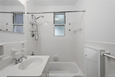 This Newly renovated 2 bedroom, 1 bathroom Co-op Garden - photo 19