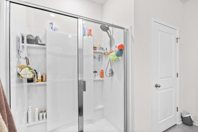 Built in 2022 and thoughtfully designed for today's lifestyle - photo 22