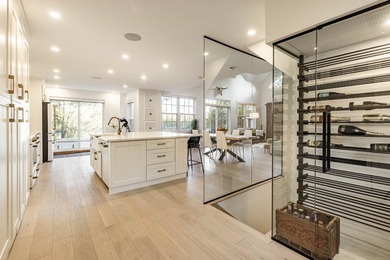 Charming Country House-style residence nestled along Lake - photo 23