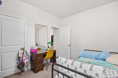 Built in 2022 and thoughtfully designed for today's lifestyle - photo 25