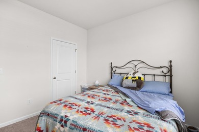 Built in 2022 and thoughtfully designed for today's lifestyle - photo 29
