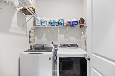 Built in 2022 and thoughtfully designed for today's lifestyle - photo 30